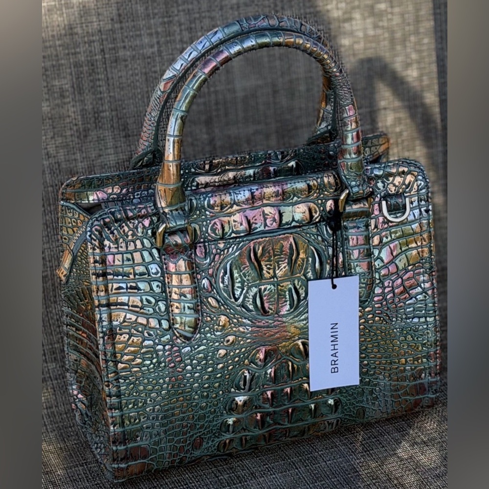 NWT Brahmin SOULFUL Cami Green copper metallic iridescent - Picture 10 of 15